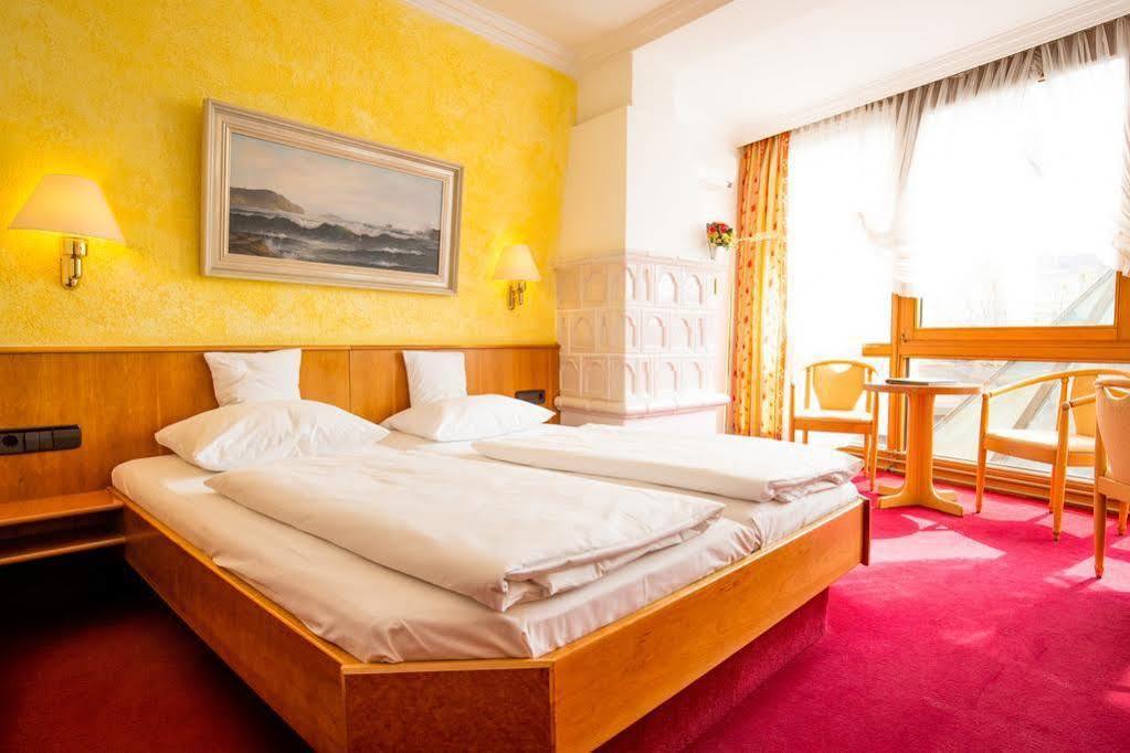 Kubler Stars Hotel Karlsruhe Exterior photo